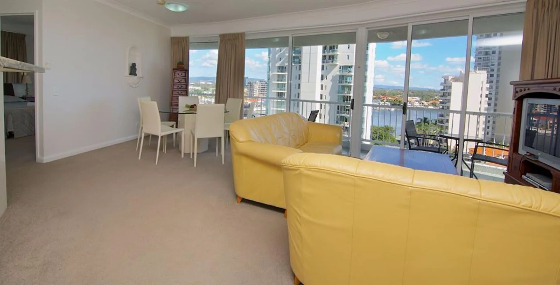 Surfers Mayfair Gold Coast Aparthotel